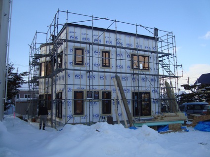 Ａ邸新築工事　サイディング下地と除雪
